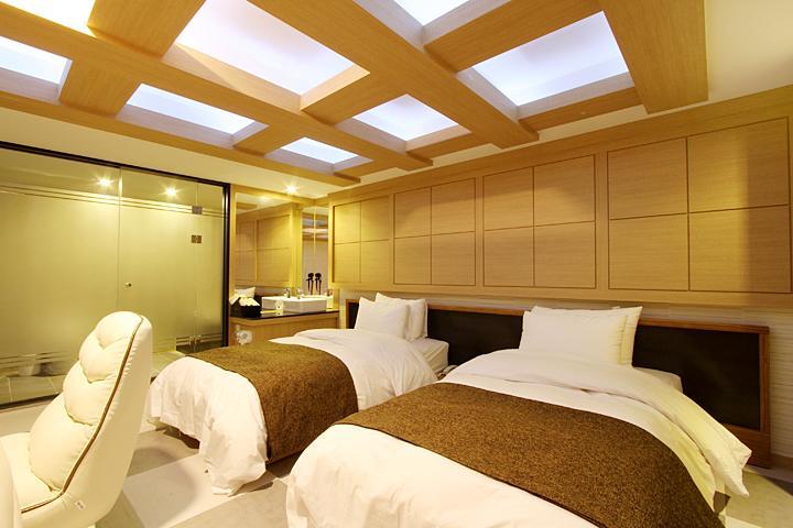 Suwon Orsay Business Hotel Dış mekan fotoğraf