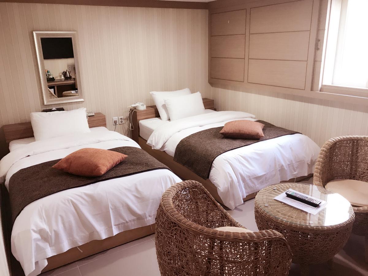 Suwon Orsay Business Hotel Dış mekan fotoğraf