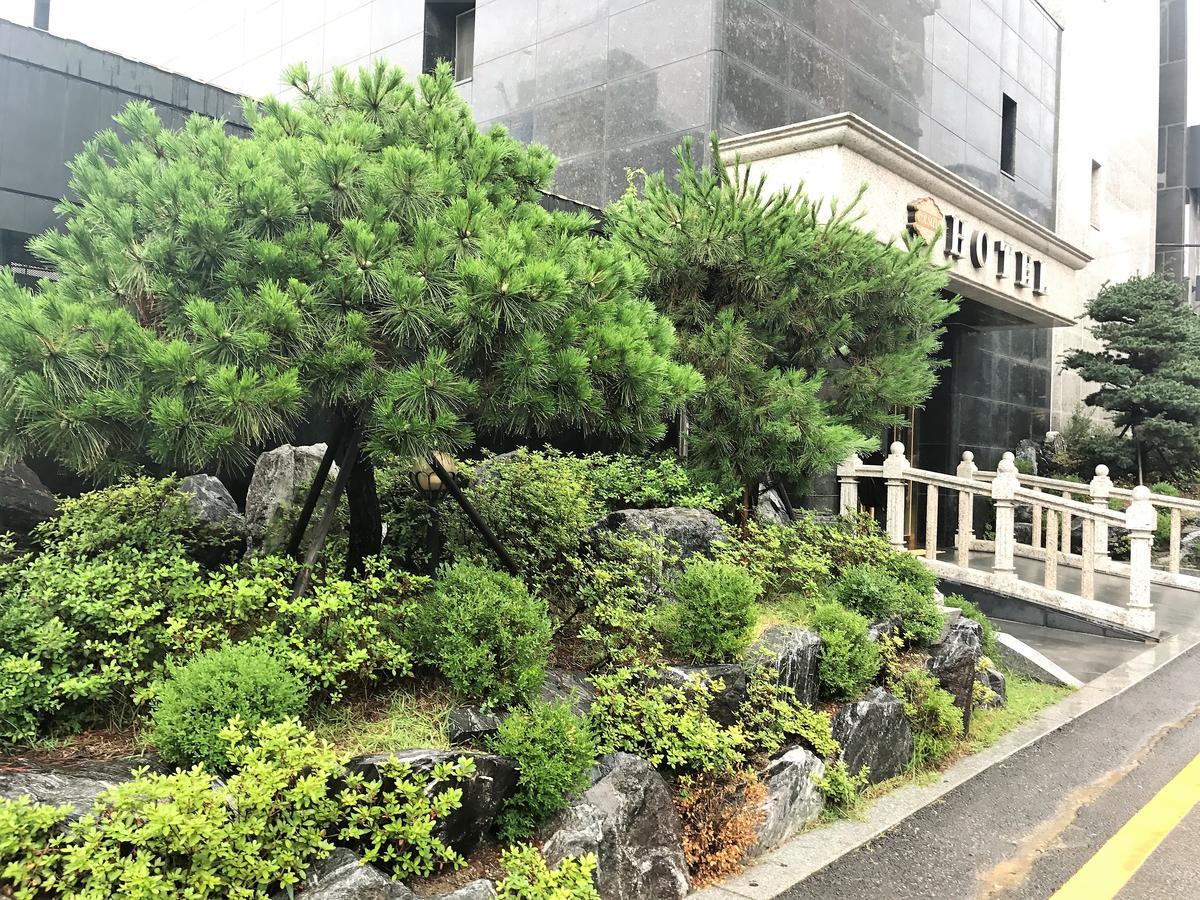 Suwon Orsay Business Hotel Dış mekan fotoğraf